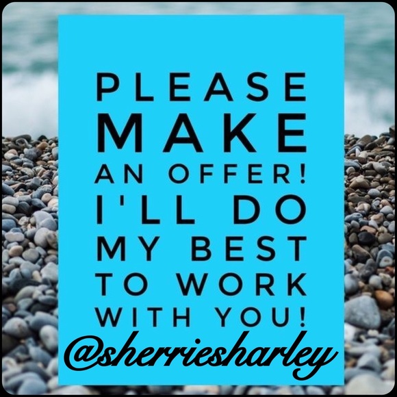 Loads of Plus Sizes Tag your PFFโs for Curvy Style - Picture 2 of 2